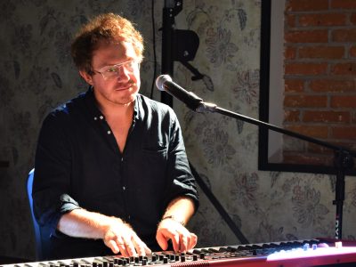 Spotkanie z książką, kuchnią i piosenką - recital Anny Jurksztowicz