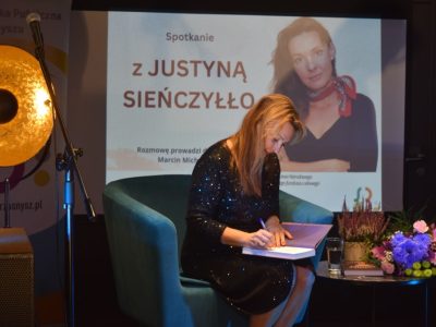 Zdjęcie 10 z 33
