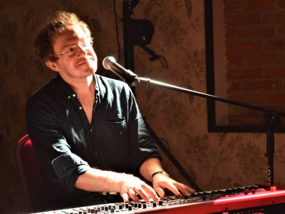 Spotkanie z książką, kuchnią i piosenką - recital Anny Jurksztowicz