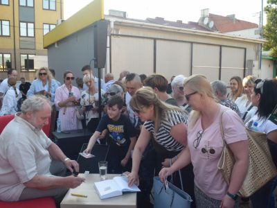 Zdjęcie 12 z 18